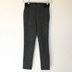 Chaps black pull on elastic skinny leg pants